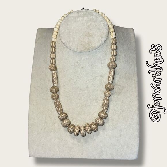 Bundle Sale 3 for $15 | Bead Necklace with Bronze Clasp - Picture 3 of 8